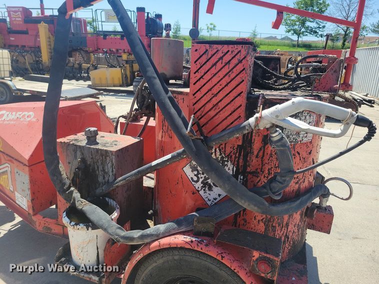 image for item DG0626 Crafco SS125 melter applicator