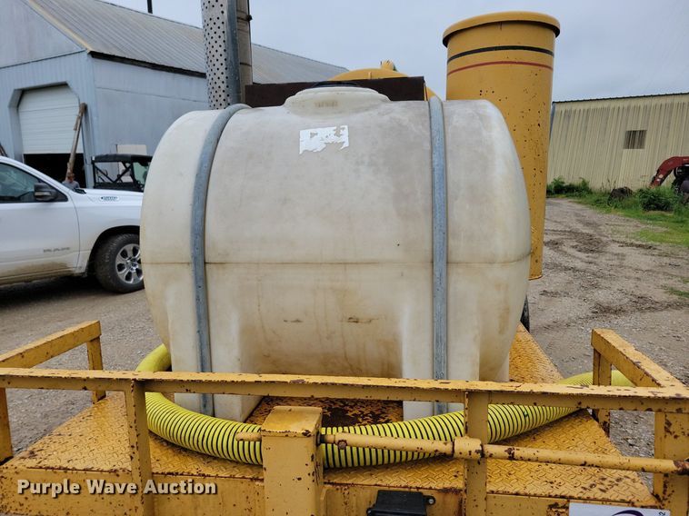 image for item DG0652 Vac-Tron PMD-800GT vacuum excavator