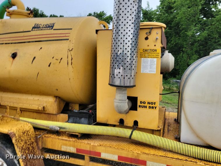 image for item DG0652 Vac-Tron PMD-800GT vacuum excavator