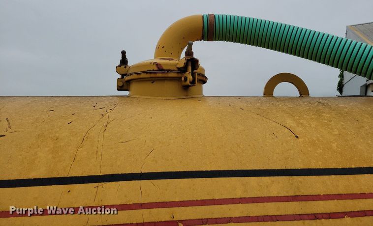 image for item DG0652 Vac-Tron PMD-800GT vacuum excavator