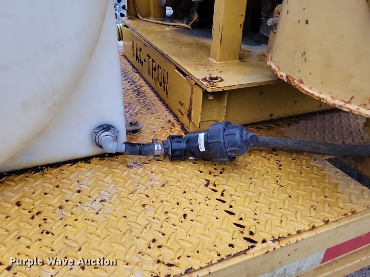 image for item DG0652 Vac-Tron PMD-800GT vacuum excavator