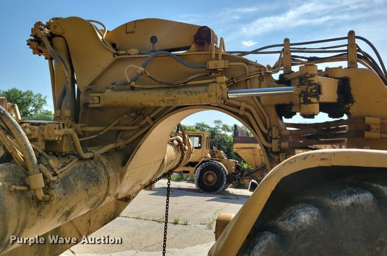 image for item DG0653 Caterpillar 627B conventional scraper 