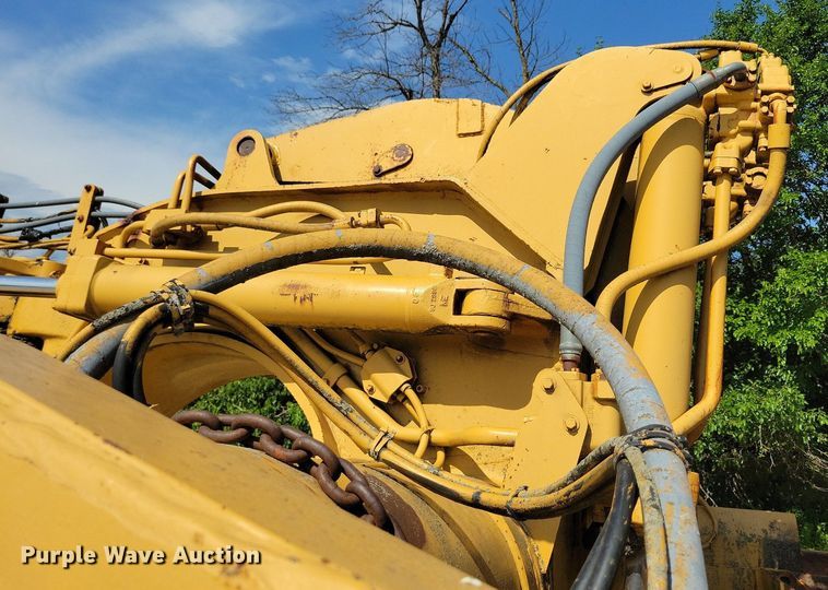 image for item DG0653 Caterpillar 627B conventional scraper 