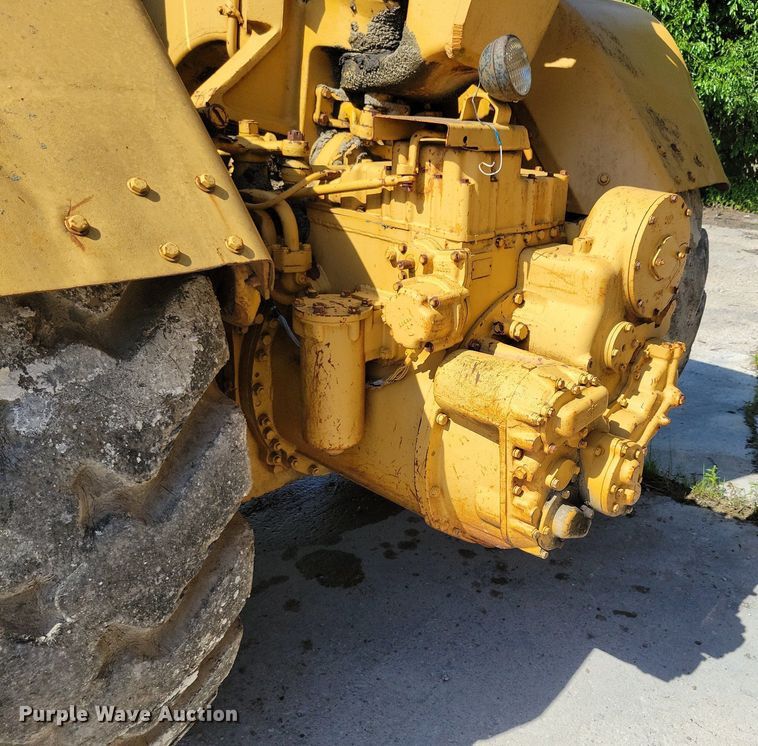 image for item DG0653 Caterpillar 627B conventional scraper 