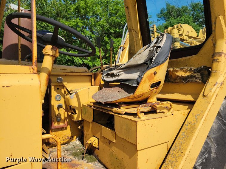 image for item DG0653 Caterpillar 627B conventional scraper 