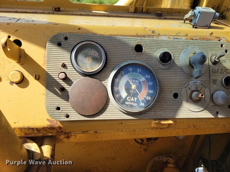 image for item DG0653 Caterpillar 627B conventional scraper 