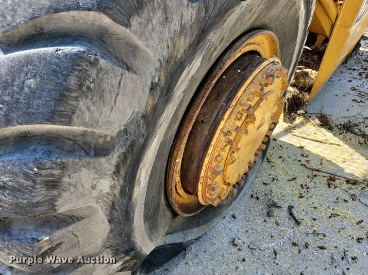 image for item DG0653 Caterpillar 627B conventional scraper 