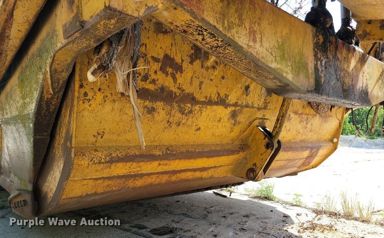 image for item DG0654 1973 Caterpillar 627 conventional scraper 