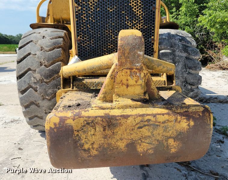image for item DG0654 1973 Caterpillar 627 conventional scraper 