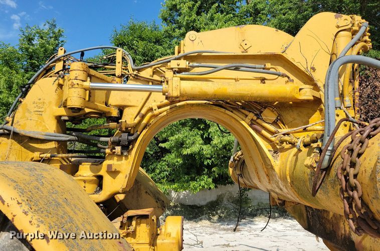 image for item DG0654 1973 Caterpillar 627 conventional scraper 