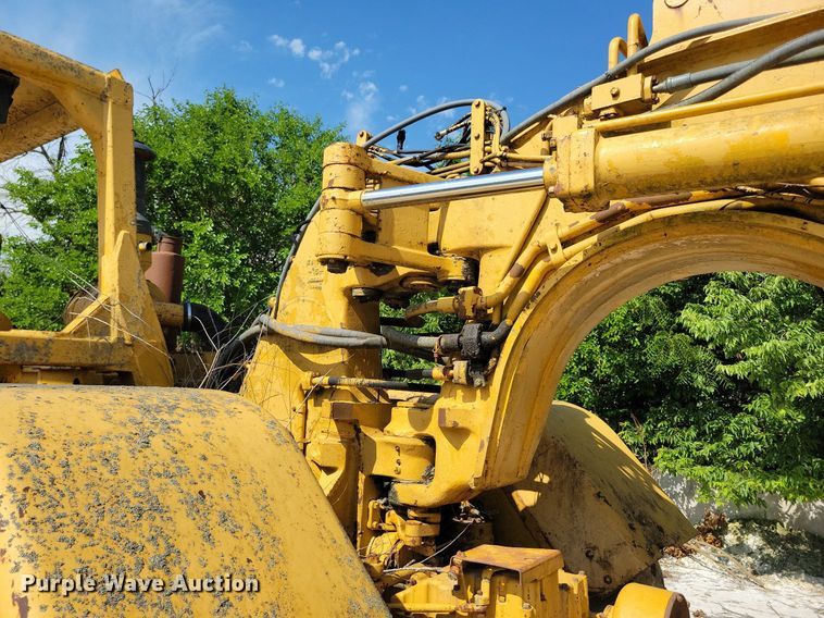 image for item DG0654 1973 Caterpillar 627 conventional scraper 