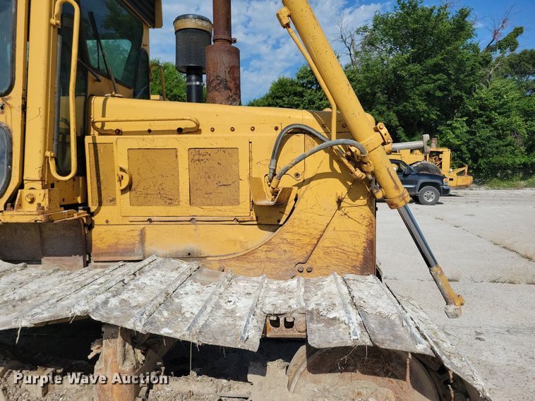 image for item DG0656 1983 Caterpillar D6D dozer