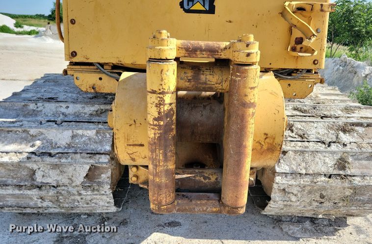 image for item DG0656 1983 Caterpillar D6D dozer