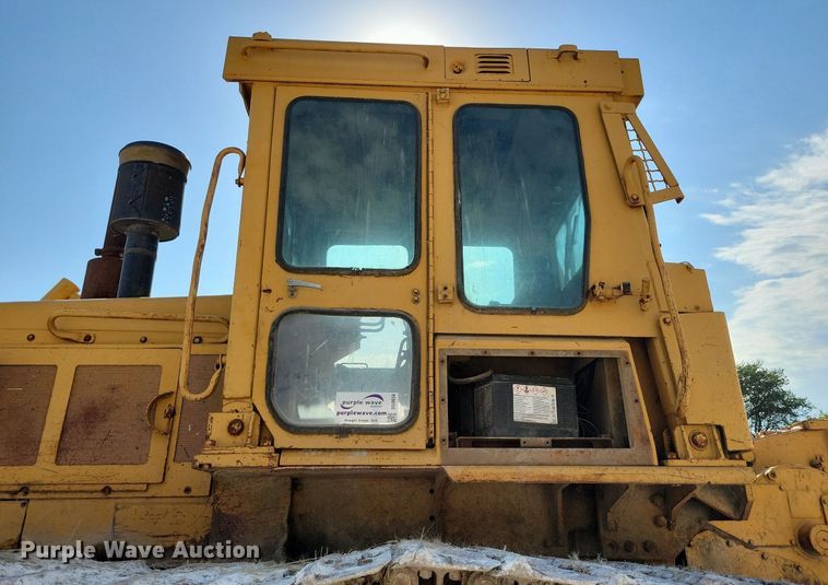 image for item DG0656 1983 Caterpillar D6D dozer