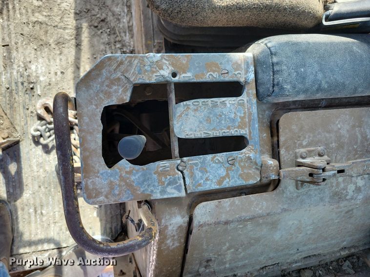 image for item DG0656 1983 Caterpillar D6D dozer
