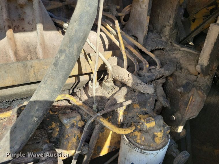 image for item DG0656 1983 Caterpillar D6D dozer