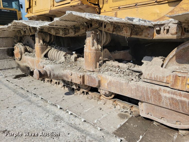 image for item DG0656 1983 Caterpillar D6D dozer