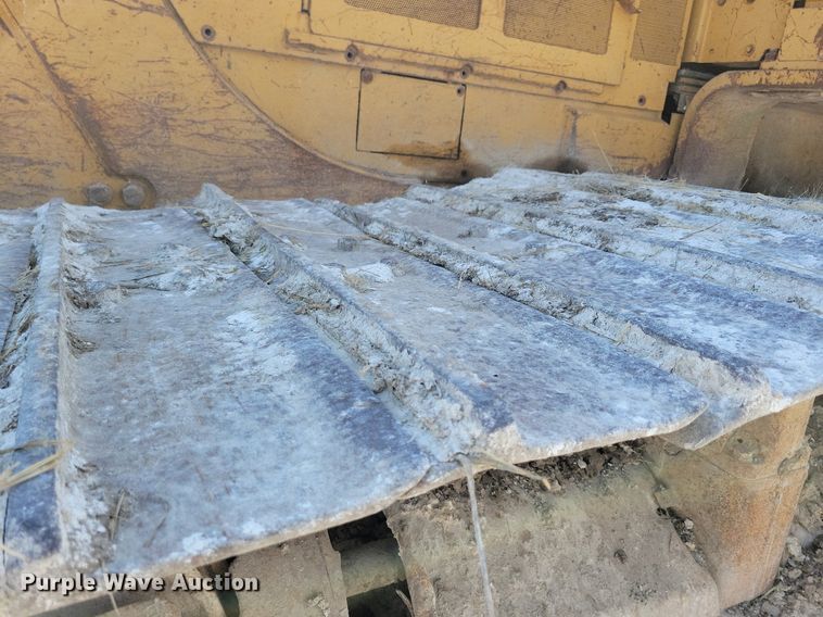 image for item DG0656 1983 Caterpillar D6D dozer