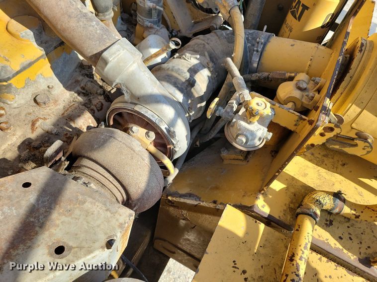 image for item DG0657 1990 Caterpillar D400D haul truck