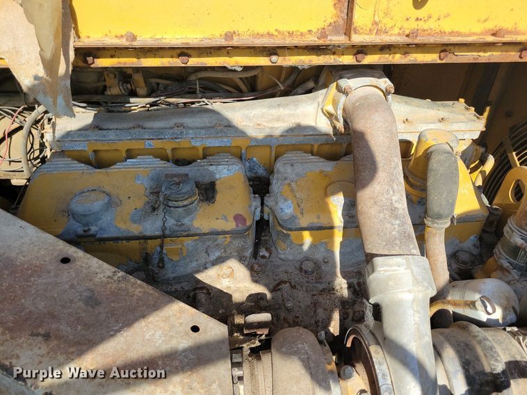 image for item DG0657 1990 Caterpillar D400D haul truck