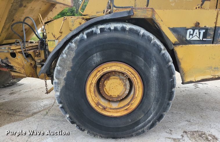 image for item DG0657 1990 Caterpillar D400D haul truck