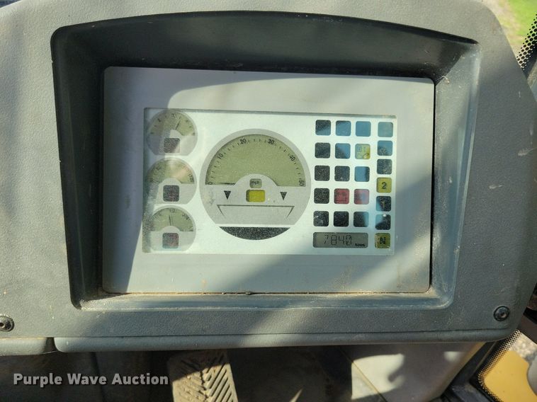 image for item DG0658 2012 John Deere 344J wheel loader