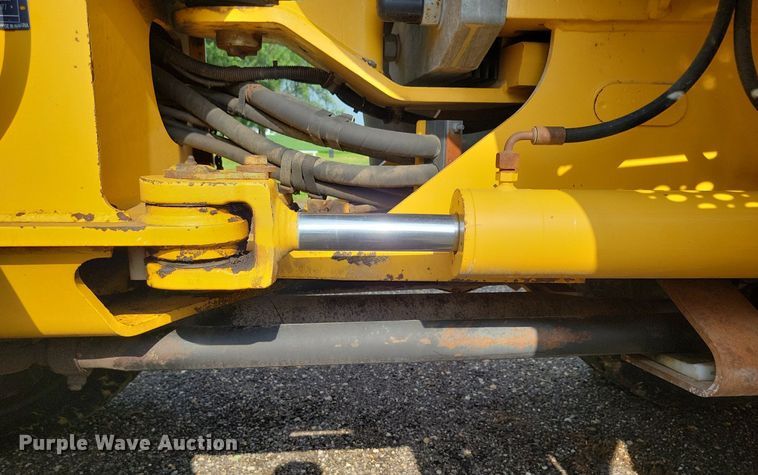 image for item DG0658 2012 John Deere 344J wheel loader