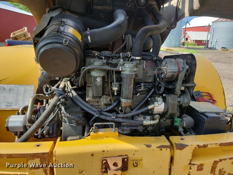 image for item DG0658 2012 John Deere 344J wheel loader