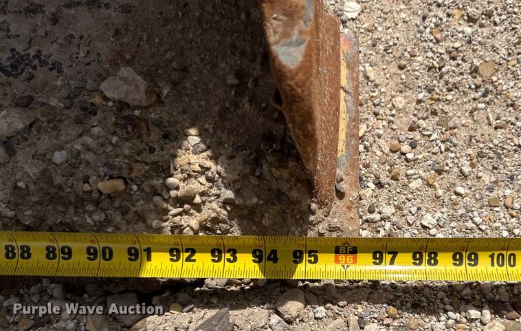 image for item DK6606 2014 Caterpillar 420F IT backhoe