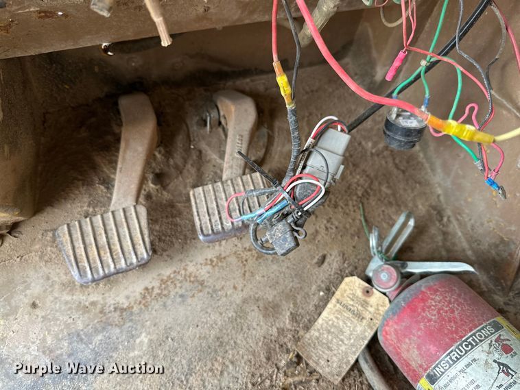 image for item DK6671 1980 Caterpillar 769C haul truck