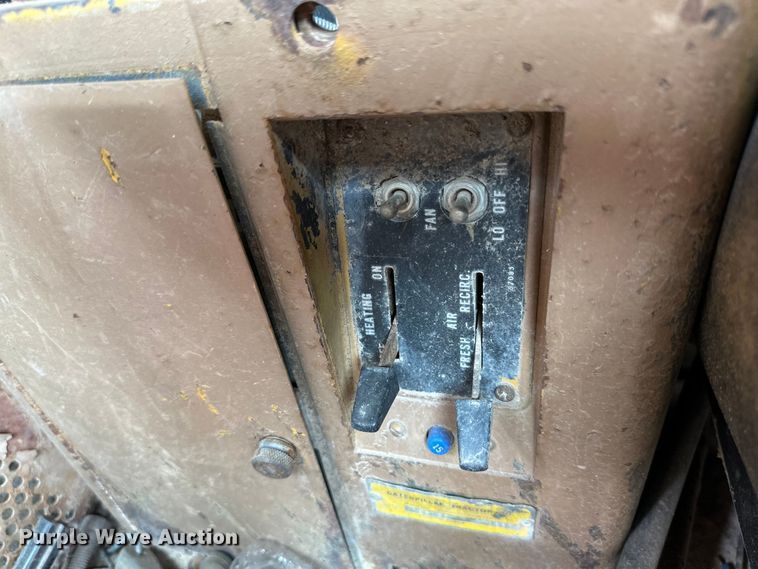 image for item DK6671 1980 Caterpillar 769C haul truck