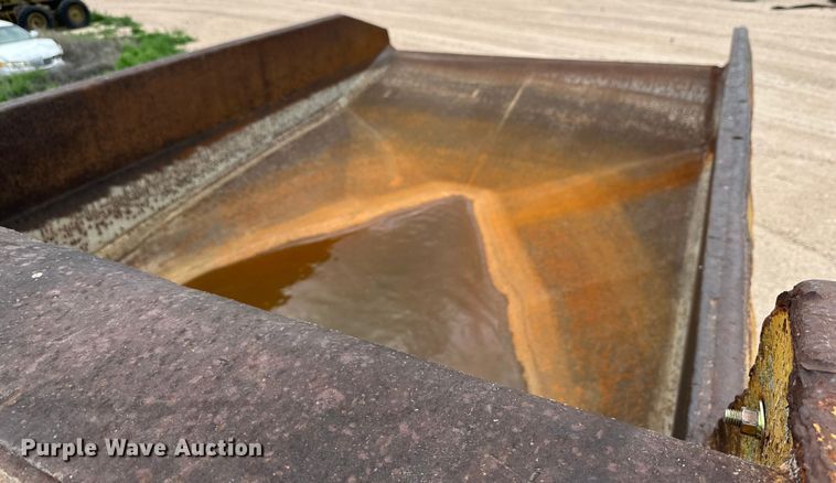 image for item DK6671 1980 Caterpillar 769C haul truck