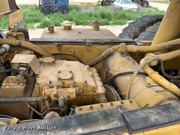 image for item DK6671 1980 Caterpillar 769C haul truck