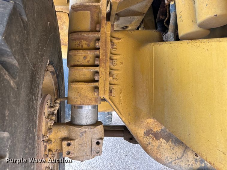 image for item DK6671 1980 Caterpillar 769C haul truck