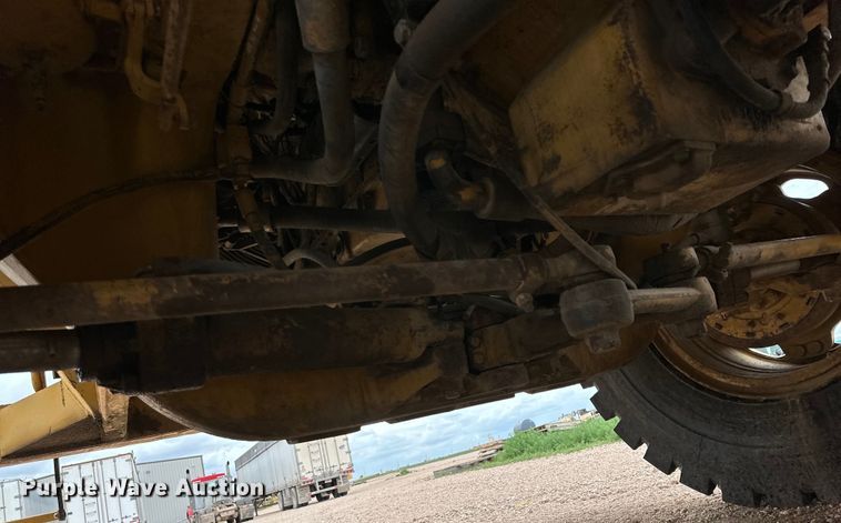 image for item DK6671 1980 Caterpillar 769C haul truck