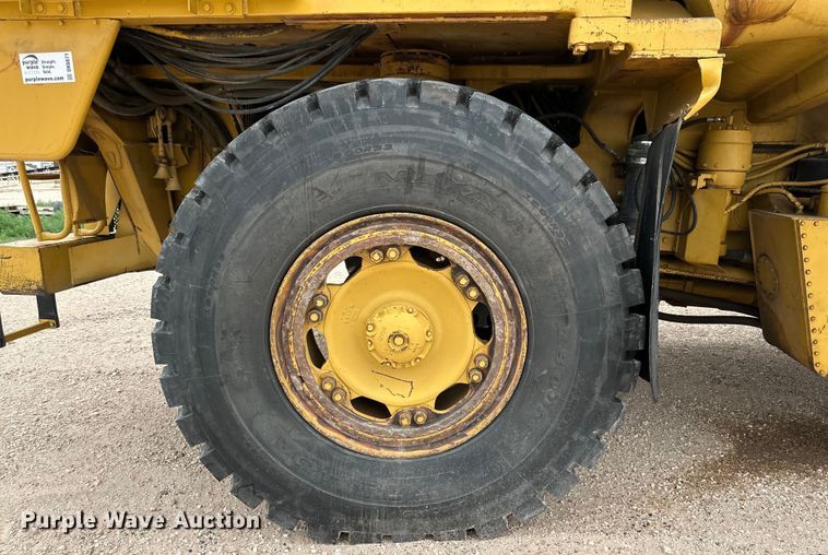 image for item DK6671 1980 Caterpillar 769C haul truck
