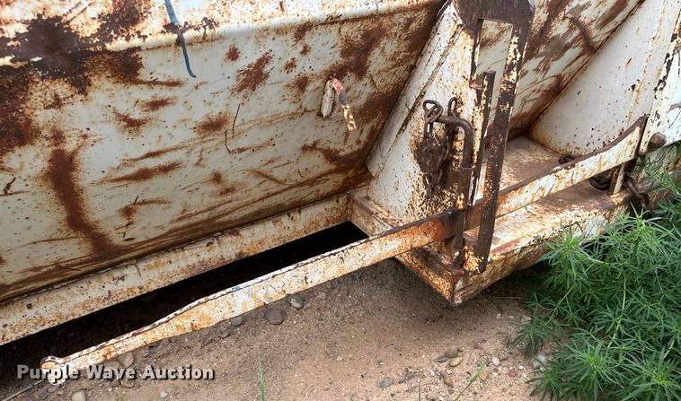 image for item DK6693 Roll off container