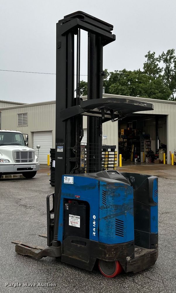 image for item DL4472 Raymond 750 R45TT forklift