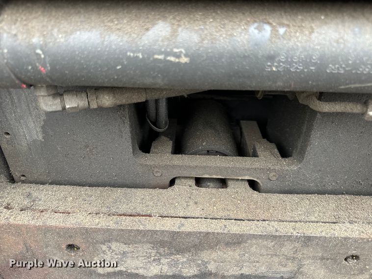 image for item DL4472 Raymond 750 R45TT forklift