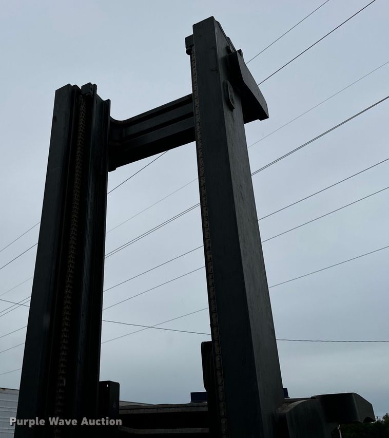 image for item DL4472 Raymond 750 R45TT forklift