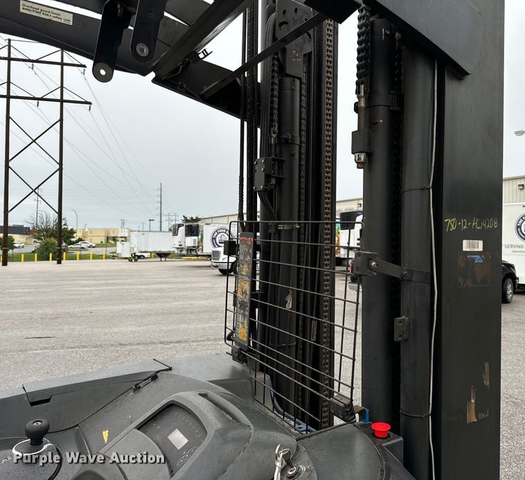 image for item DL4472 Raymond 750 R45TT forklift