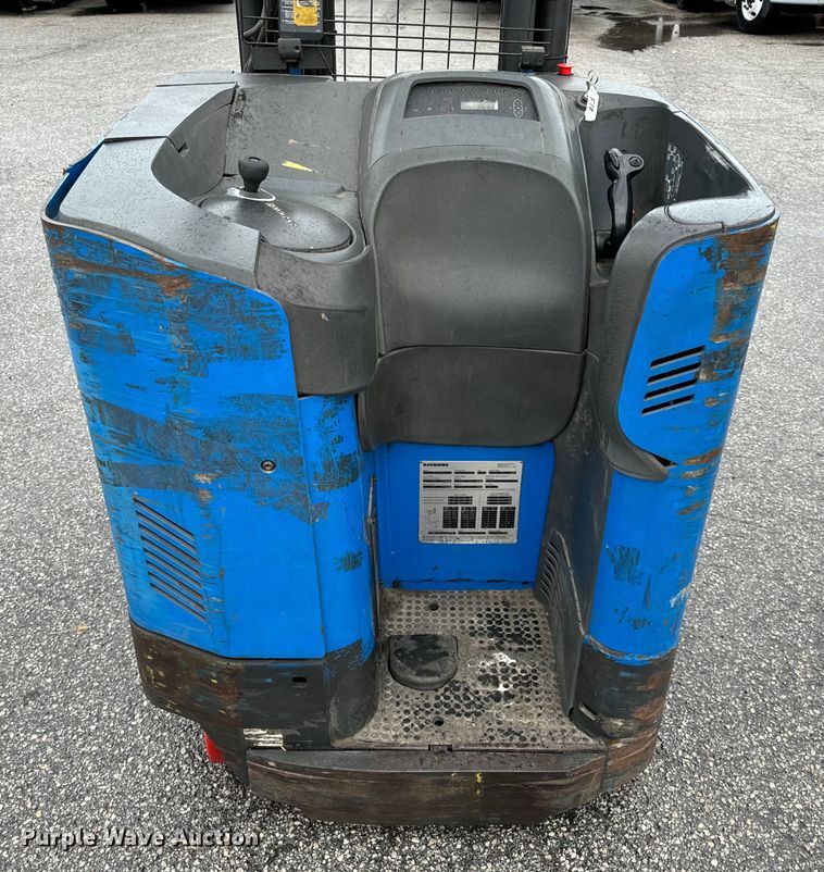 image for item DL4472 Raymond 750 R45TT forklift