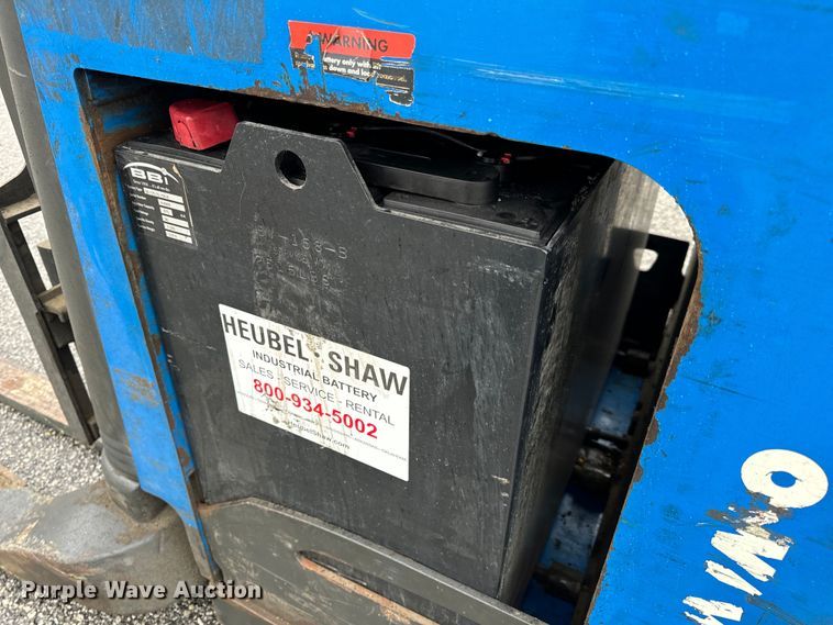 image for item DL4472 Raymond 750 R45TT forklift