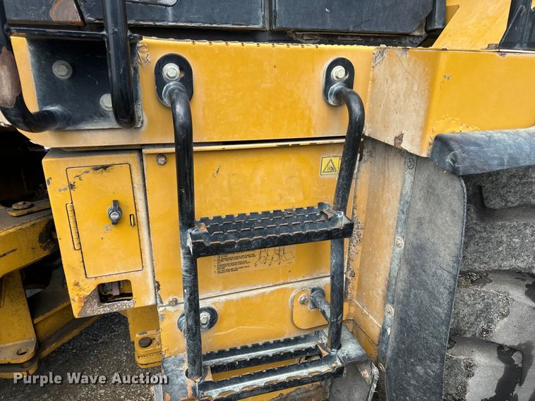 image for item DL4473 2010 Caterpillar  950H wheel loader