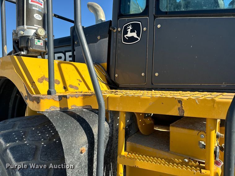 image for item DL4474 2017 John Deere 844K-III wheel loader