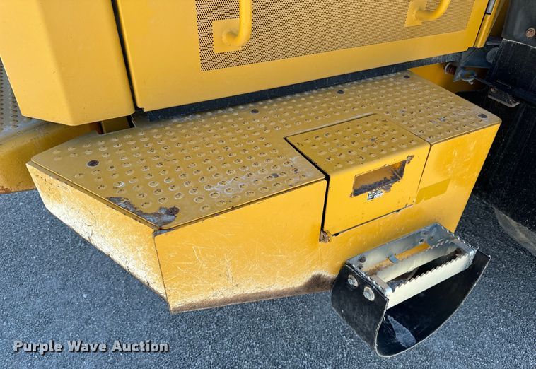 image for item DL4474 2017 John Deere 844K-III wheel loader