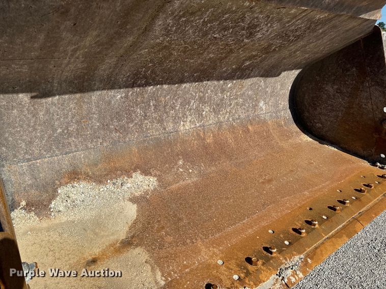 image for item DL4474 2017 John Deere 844K-III wheel loader