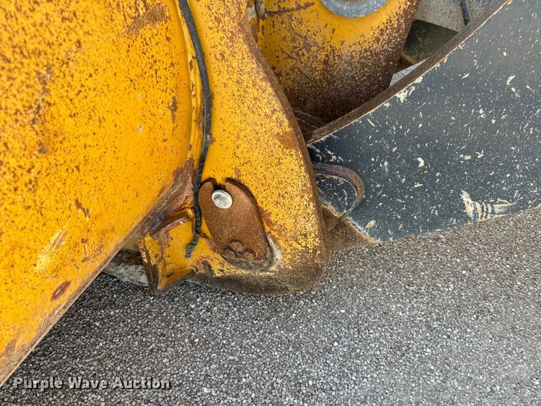 image for item DL4474 2017 John Deere 844K-III wheel loader