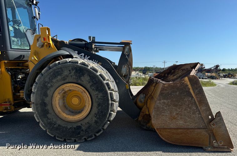 image for item DL4474 2017 John Deere 844K-III wheel loader