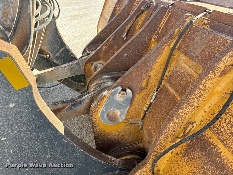 image for item DL4474 2017 John Deere 844K-III wheel loader